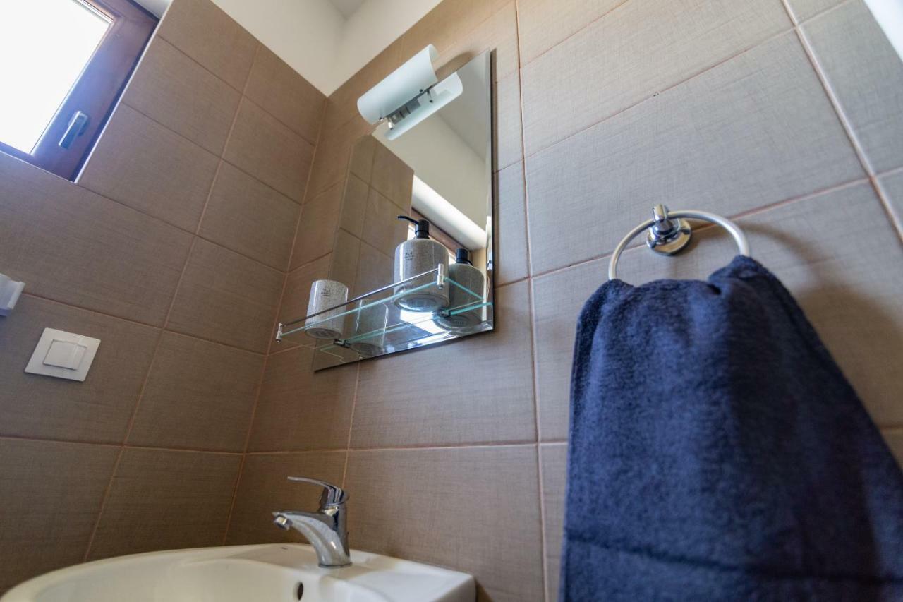 Aparthotel Laura Kluż-Napoka Zewnętrze zdjęcie